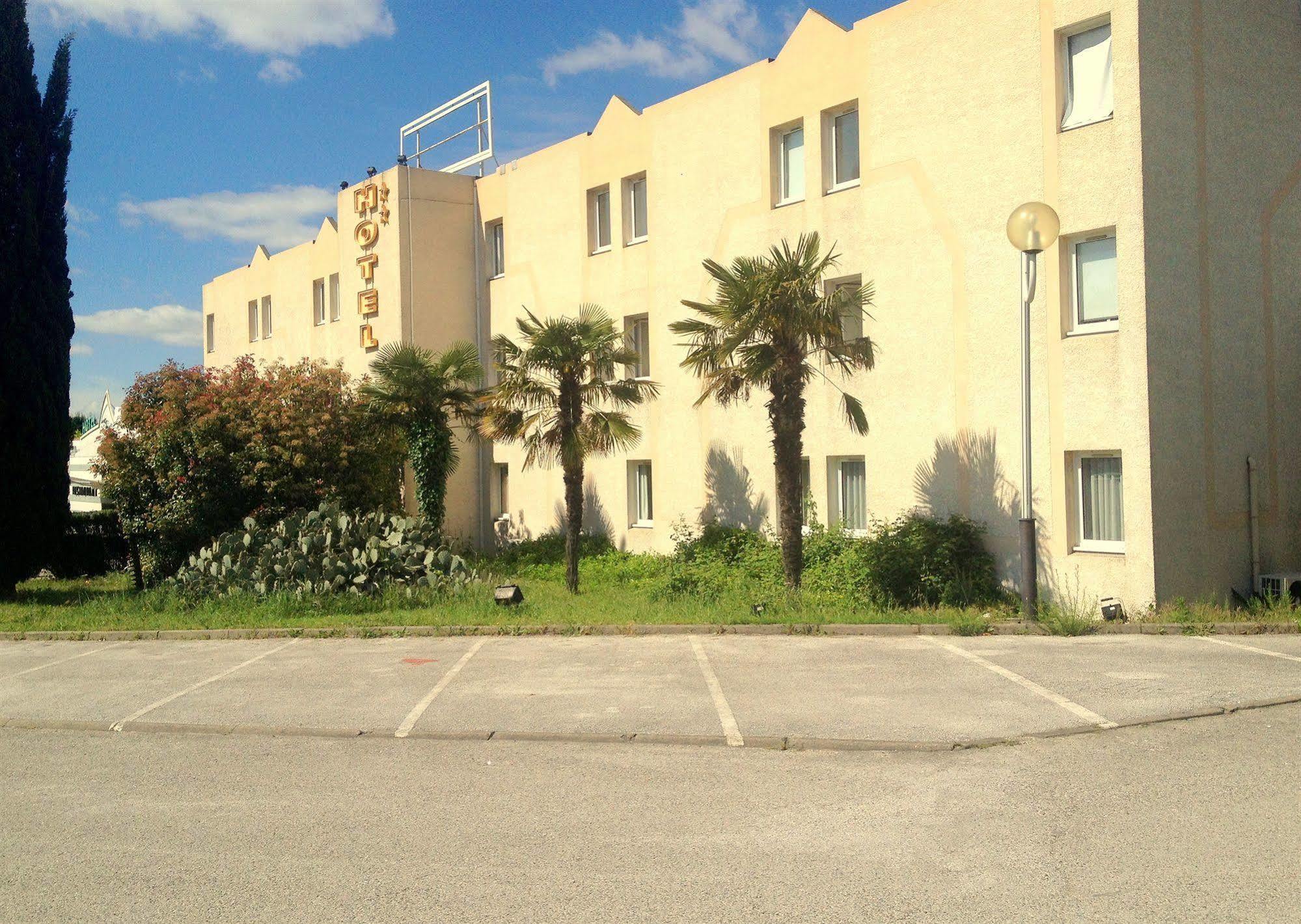 L'Escale D'Ales Hotel Екстериор снимка